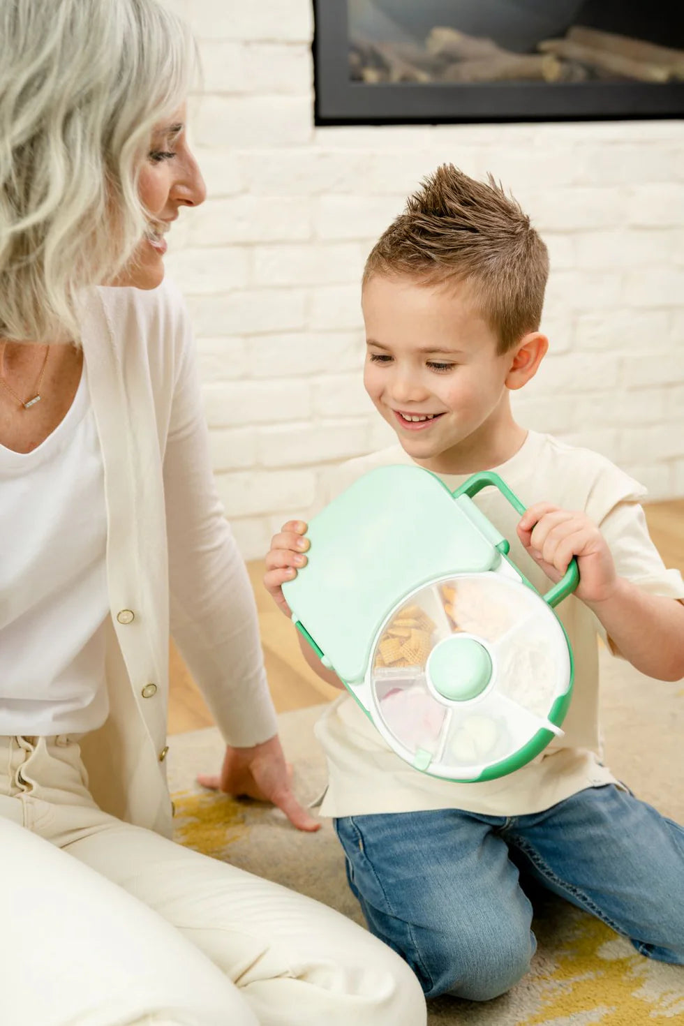 Кутия за обяд GoBe Kids 2 в 1 със стикери