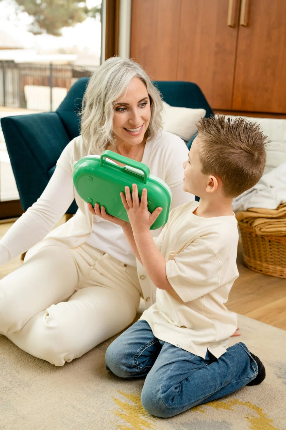 Кутия за обяд GoBe Kids 2 в 1 със стикери