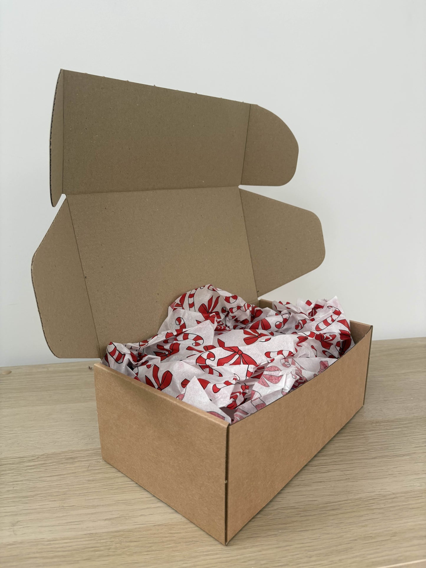 Коледна подаръчна кутия LekkaBox 💕🎄